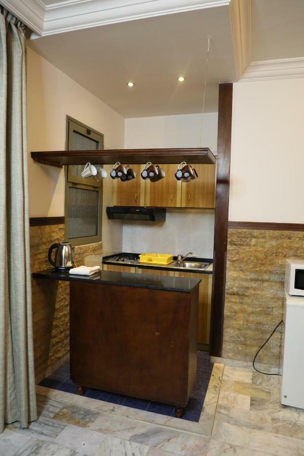 Viccini Suites Beirut Exterior foto